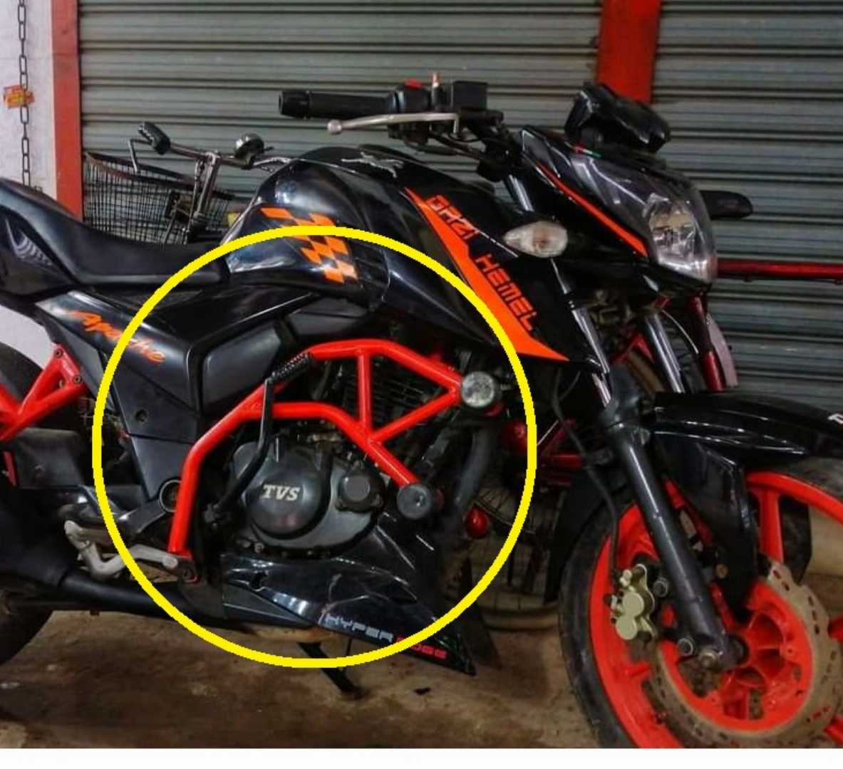 Apachi,4v,crash,guard